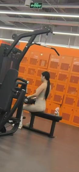 东湖健身小女友菲儿