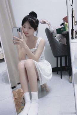闵行月月
