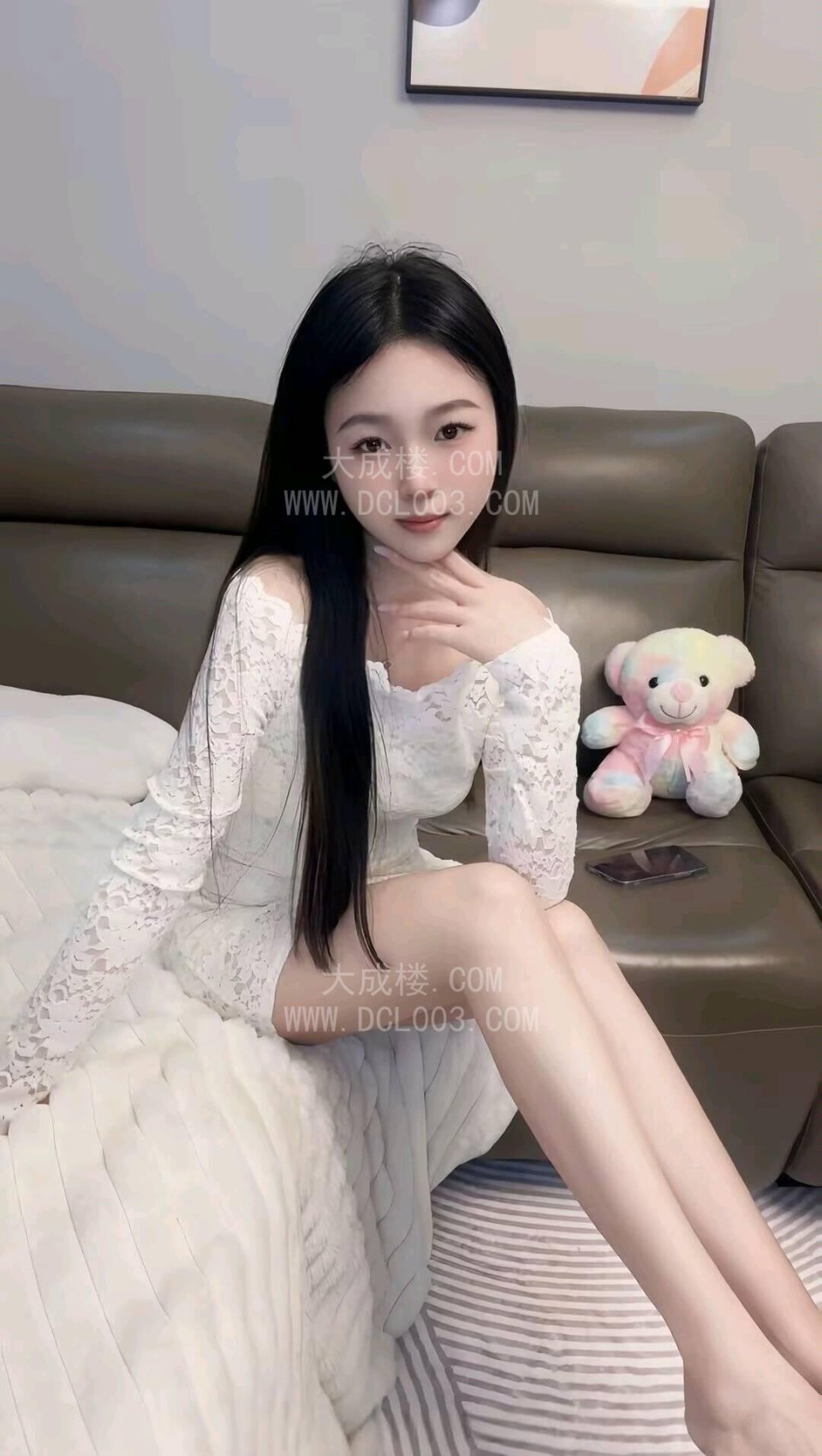 南京童颜巨乳容易高潮小嫩妹
