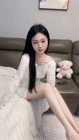 南京童颜巨乳容易高潮小嫩妹