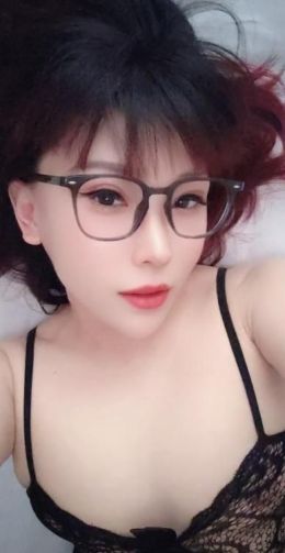 郑州金水裸舌毒龙少妇