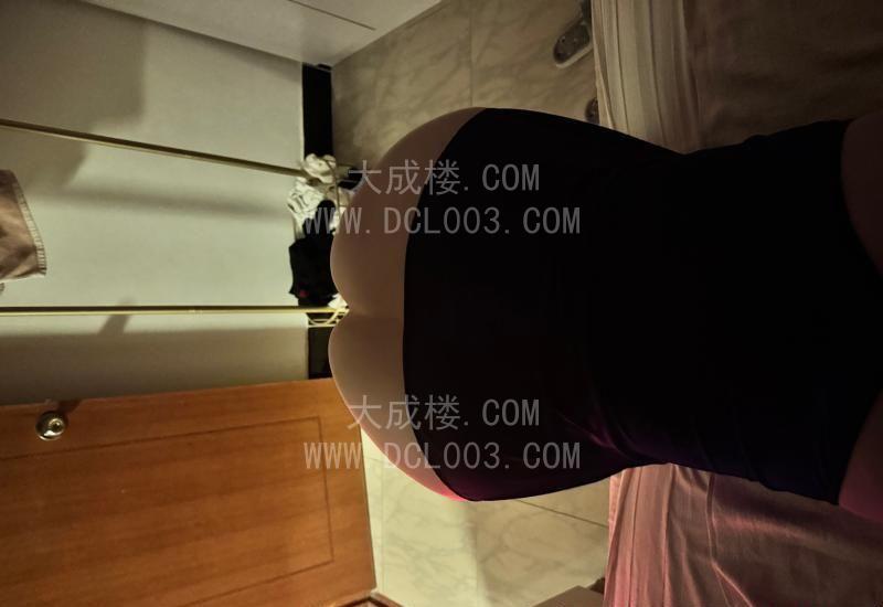 海珠美臀风骚少妇