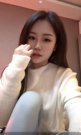 朝阳性感身材翘臀妹子