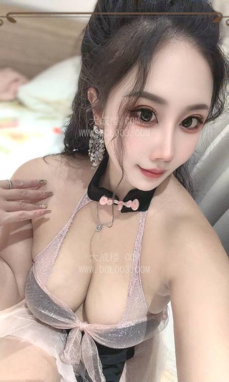 泉州性感爆乳装小妃老师
