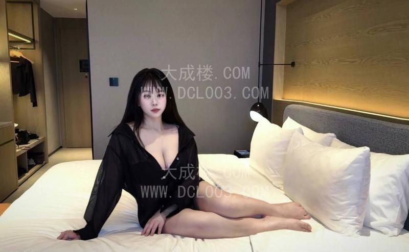 东莞丰满白皙小坦钥钥