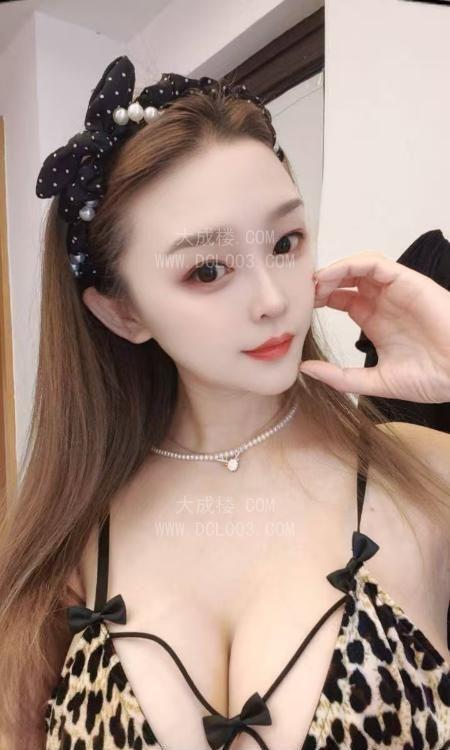 龙华E奶翘臀丹妮