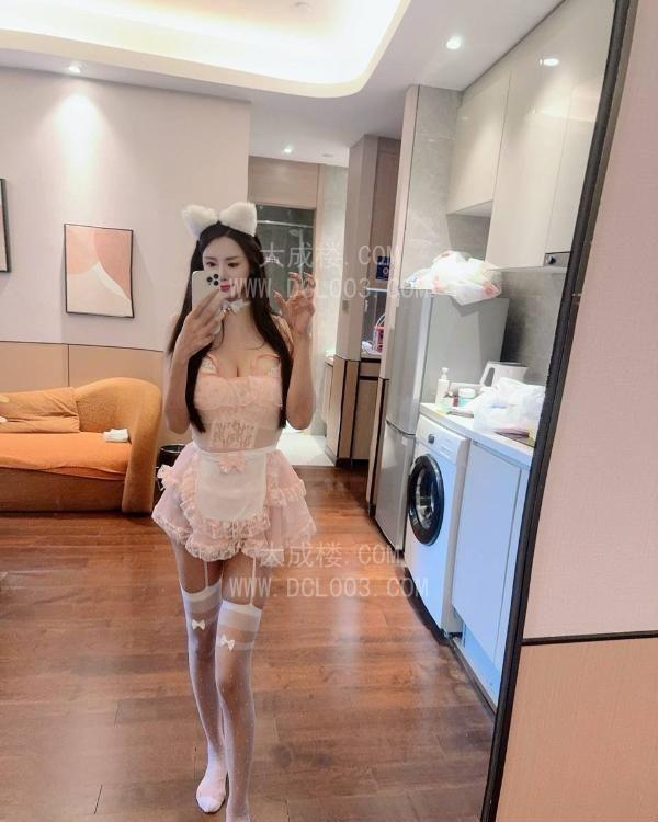武汉徐东大奶御姐少妇