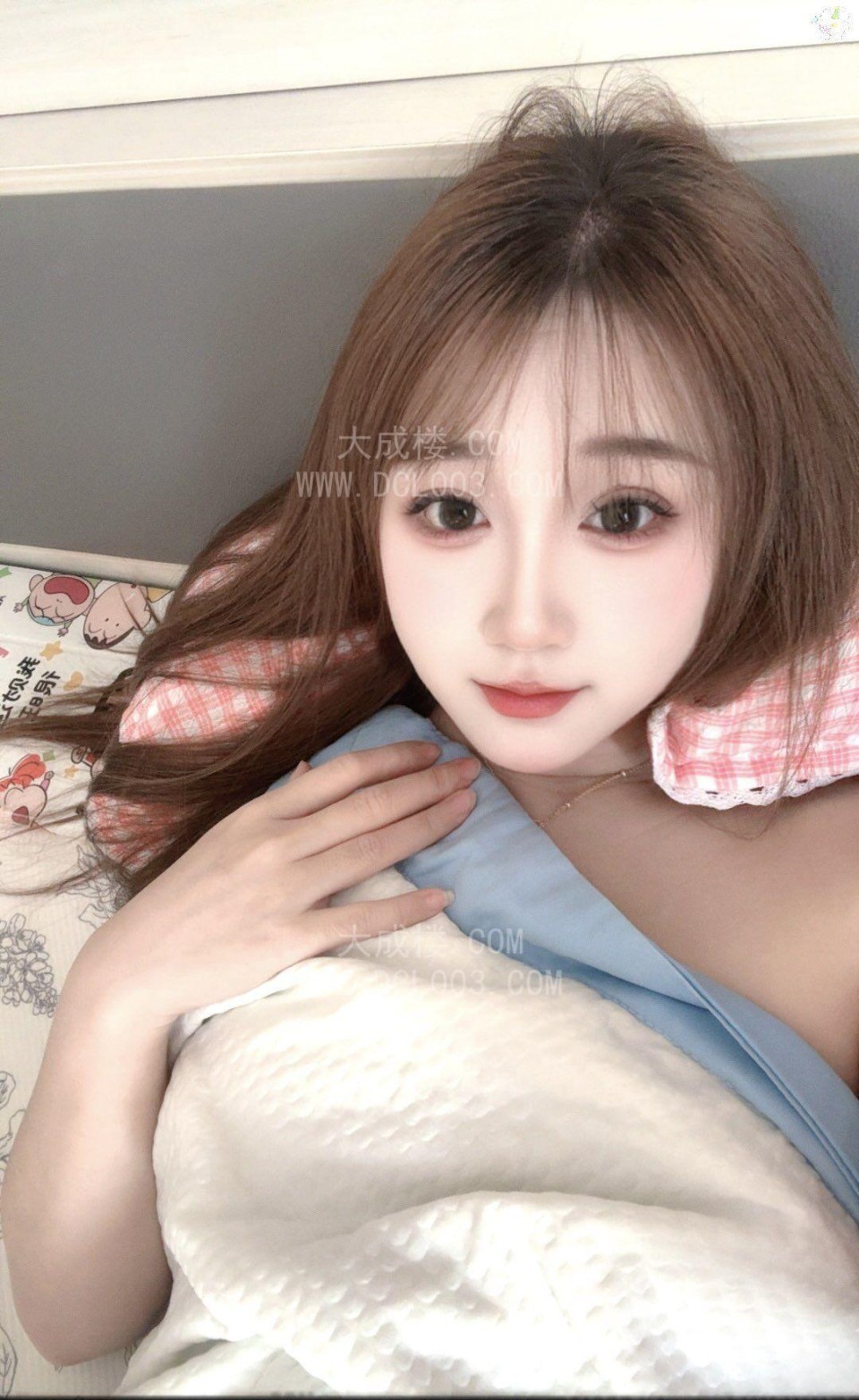 河西性感白嫩小甜妹