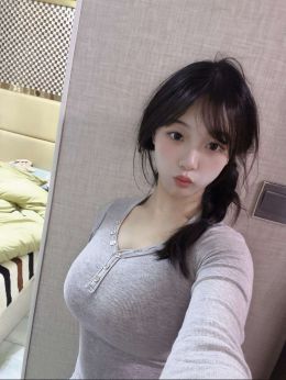 巨乳新人女神七七