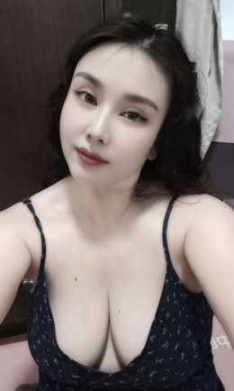 厦门巨乳莉莉