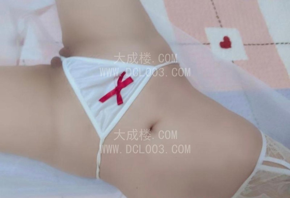 渝北蜜桃臀美穴女友